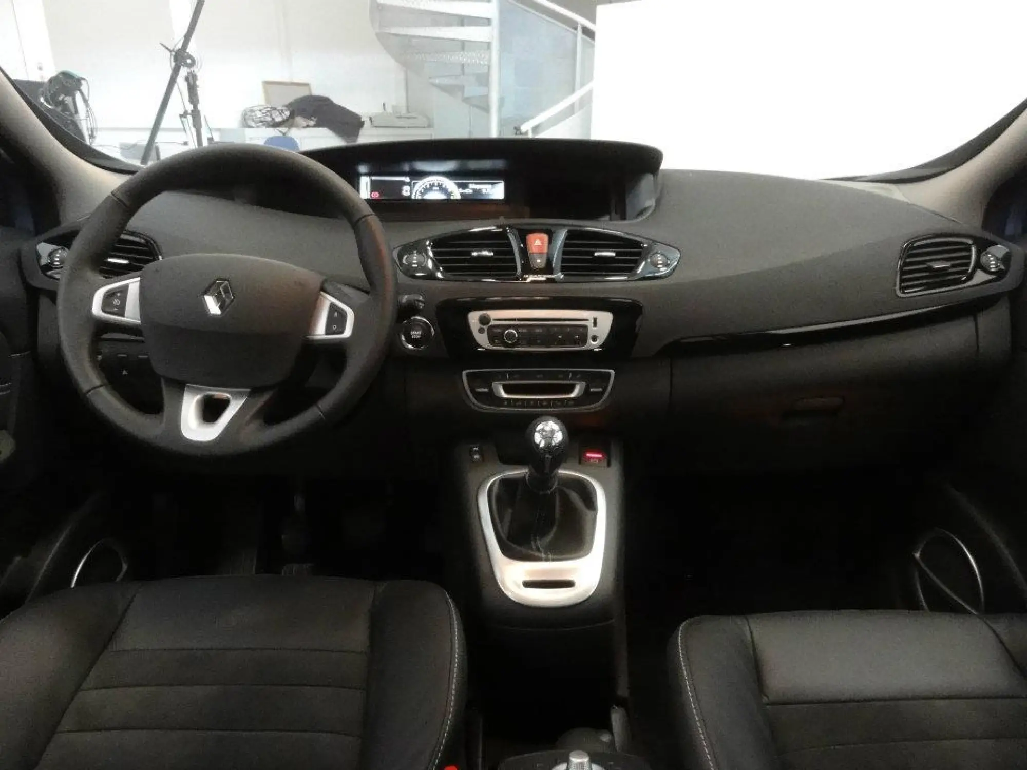 Renault Scenic Collection 2012 for fans - 2