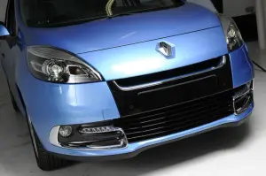 Renault Scenic Collection 2012 for fans