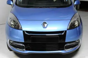 Renault Scenic Collection 2012 for fans
