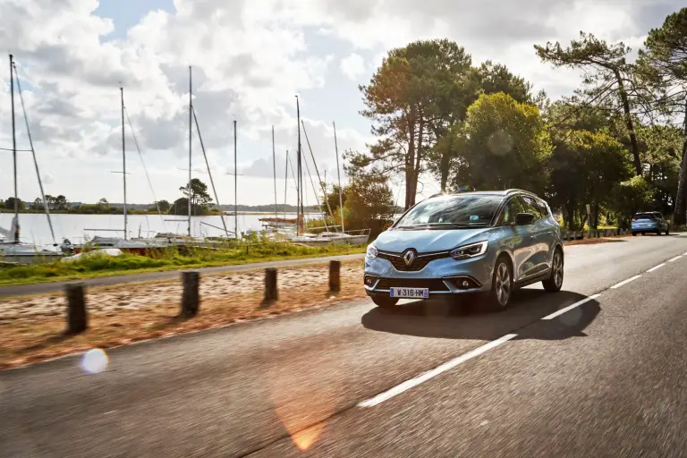 Renault Scenic e Grand Scenic MY 2016 - 76