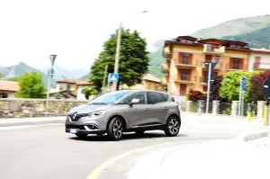 Renault Scenic - Prova su strada 2017