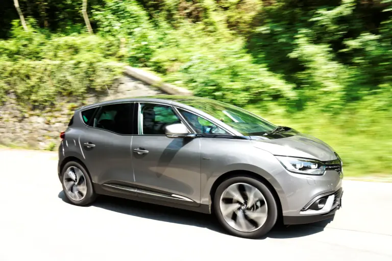 Renault Scenic - Prova su strada 2017 - 20