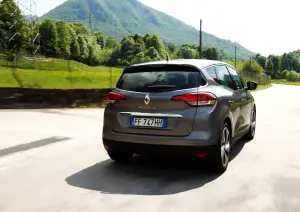 Renault Scenic - Prova su strada 2017