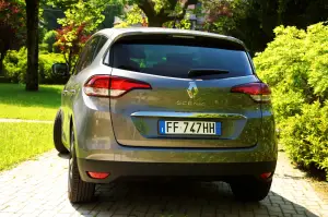 Renault Scenic - Prova su strada 2017