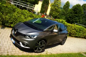 Renault Scenic - Prova su strada 2017