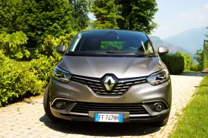 Renault Scenic - Prova su strada 2017
