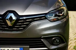 Renault Scenic - Prova su strada 2017