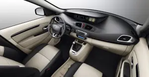 Renault Scenic restyling 2012  - 10