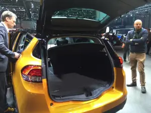 Renault Scenic - Salone di Ginevra 2016 - 3