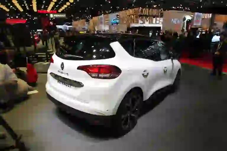 Renault Scenic - Salone di Parigi 2016 - 1