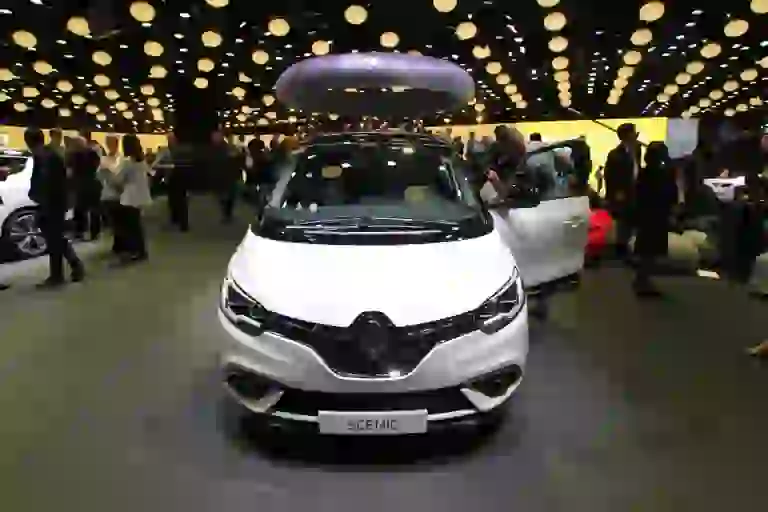 Renault Scenic - Salone di Parigi 2016 - 4