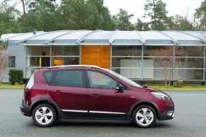 Renault Scenic XMOD 2013