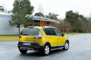 Renault Scenic XMOD 2013 - 11
