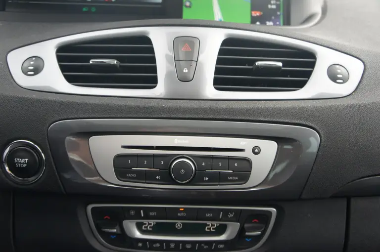 Renault Scénic XMod Cross - Prova su strada - 2