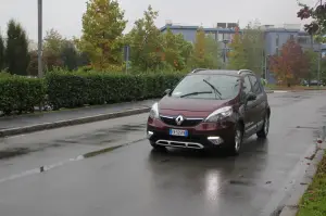 Renault Scénic XMod Cross - Prova su strada - 60