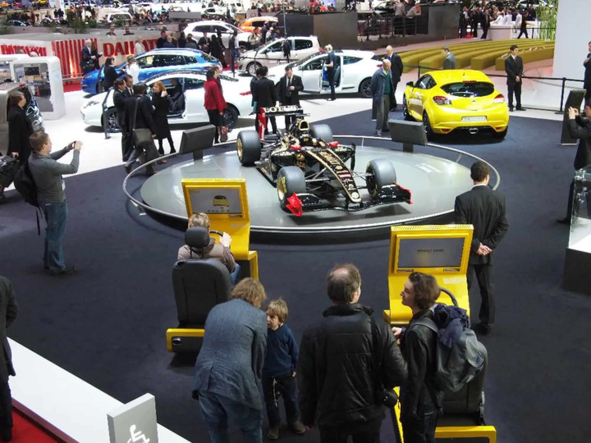 Renault - Stand Salone di Ginevra 2011 - 16