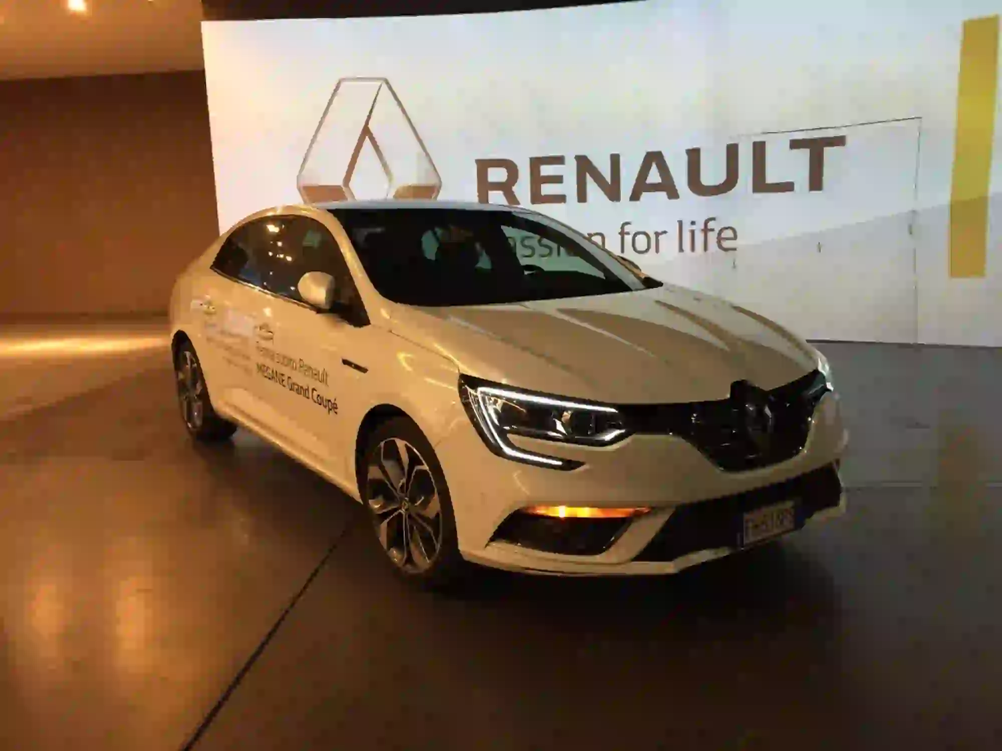 Renault SUITE MEGANE Grand Coupe - Design Week 2017 - 14