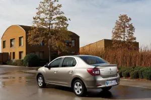 Renault Symbol 2013, foto