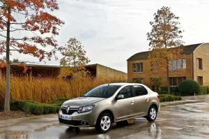 Renault Symbol 2013, foto