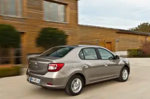 Renault Symbol 2013, foto