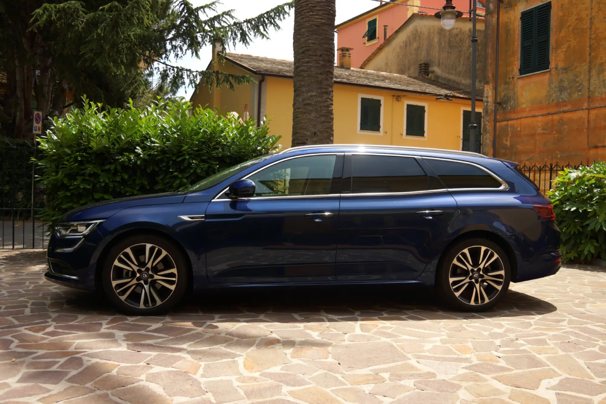 Renault Talisman Sporter - prova su strada 2017 - 39