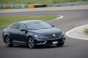 Renault Techno 4 All