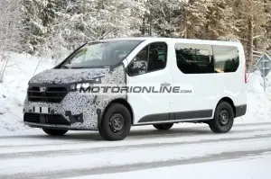 Renault Trafic - Foto spia 15-4-2020