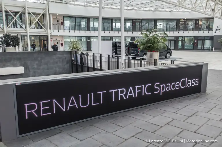 Renault Trafic SpaceClass - Anteprima Italiana - 32