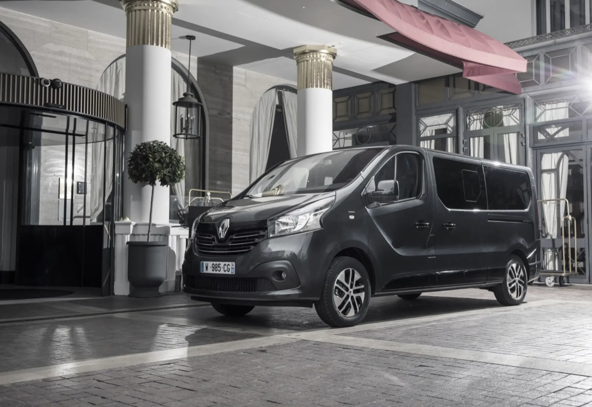 Renault Trafic SpaceClass - 13