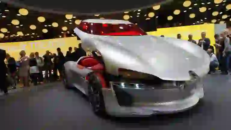 Renault Trezor Concept - Salone di Parigi 2016 - 1