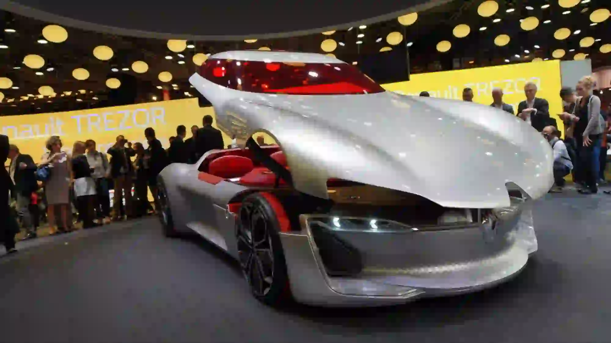 Renault Trezor Concept - Salone di Parigi 2016 - 2