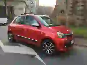 Renault Twingo 1.0 70cv: prova su strada - 6
