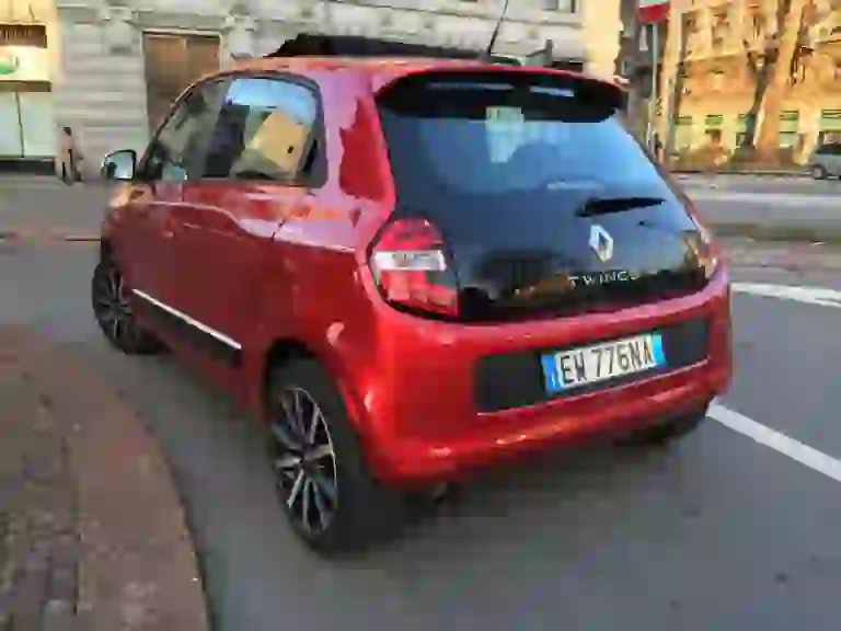 Renault Twingo 1.0 70cv: prova su strada - 14