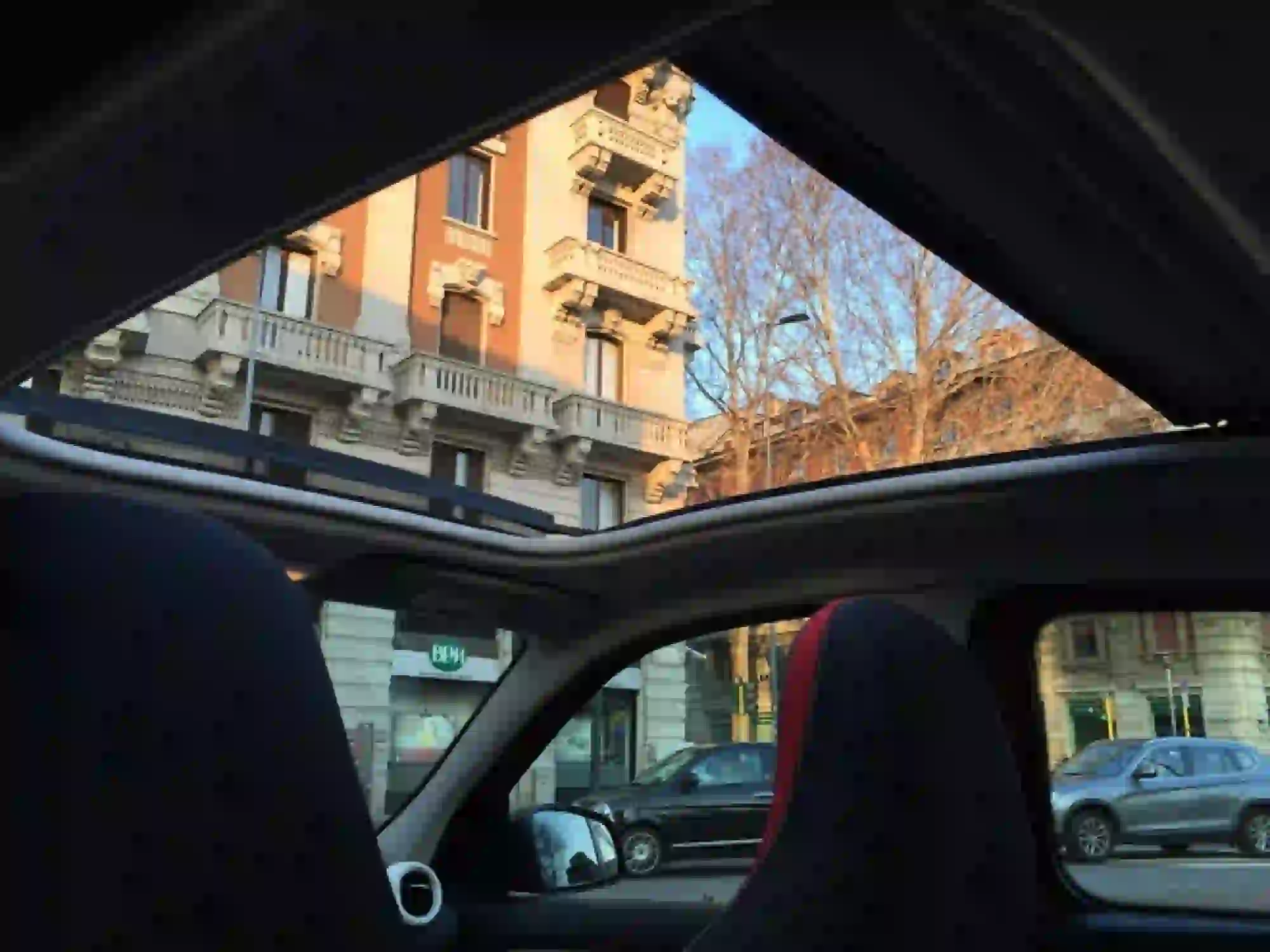 Renault Twingo 1.0 70cv: prova su strada - 27