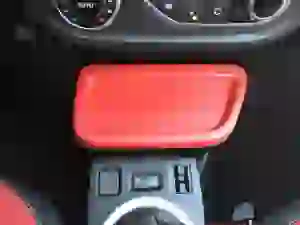 Renault Twingo 1.0 70cv: prova su strada - 36