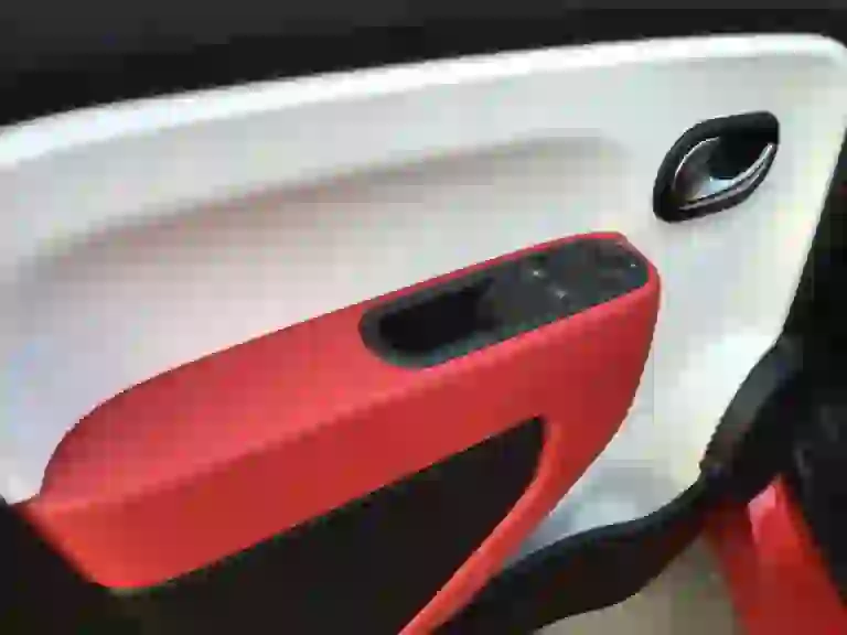 Renault Twingo 1.0 70cv: prova su strada - 41