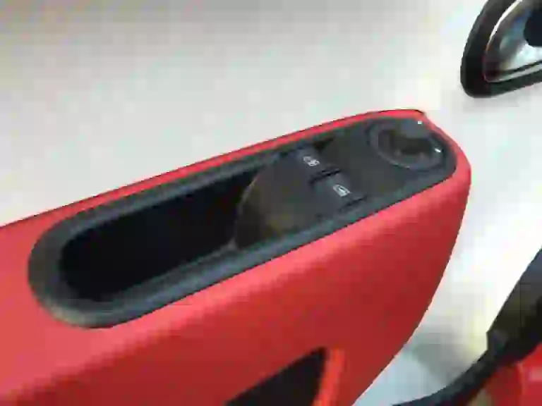 Renault Twingo 1.0 70cv: prova su strada - 42