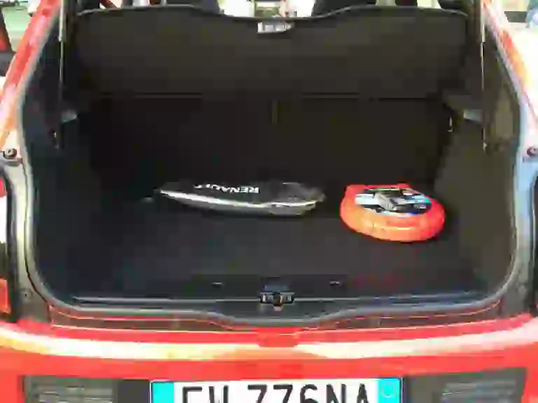 Renault Twingo 1.0 70cv: prova su strada - 53