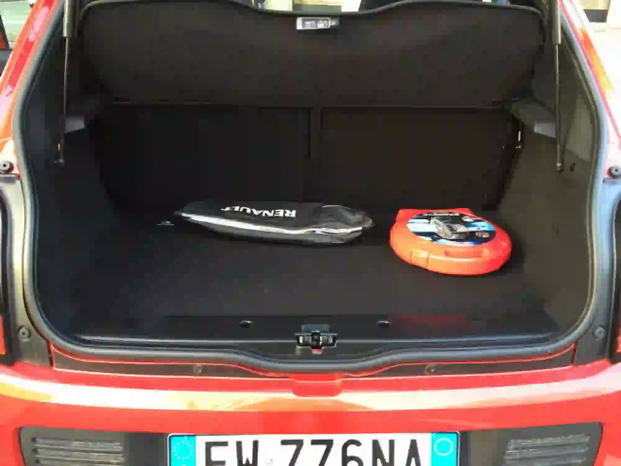 Renault Twingo 1.0 70cv: prova su strada - 54