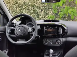Renault Twingo E-Tech - Come Va 