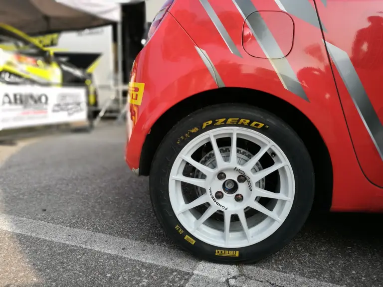 Renault Twingo GT R1  - 8