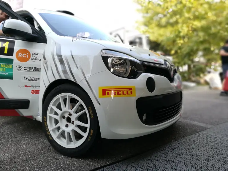 Renault Twingo GT R1  - 9