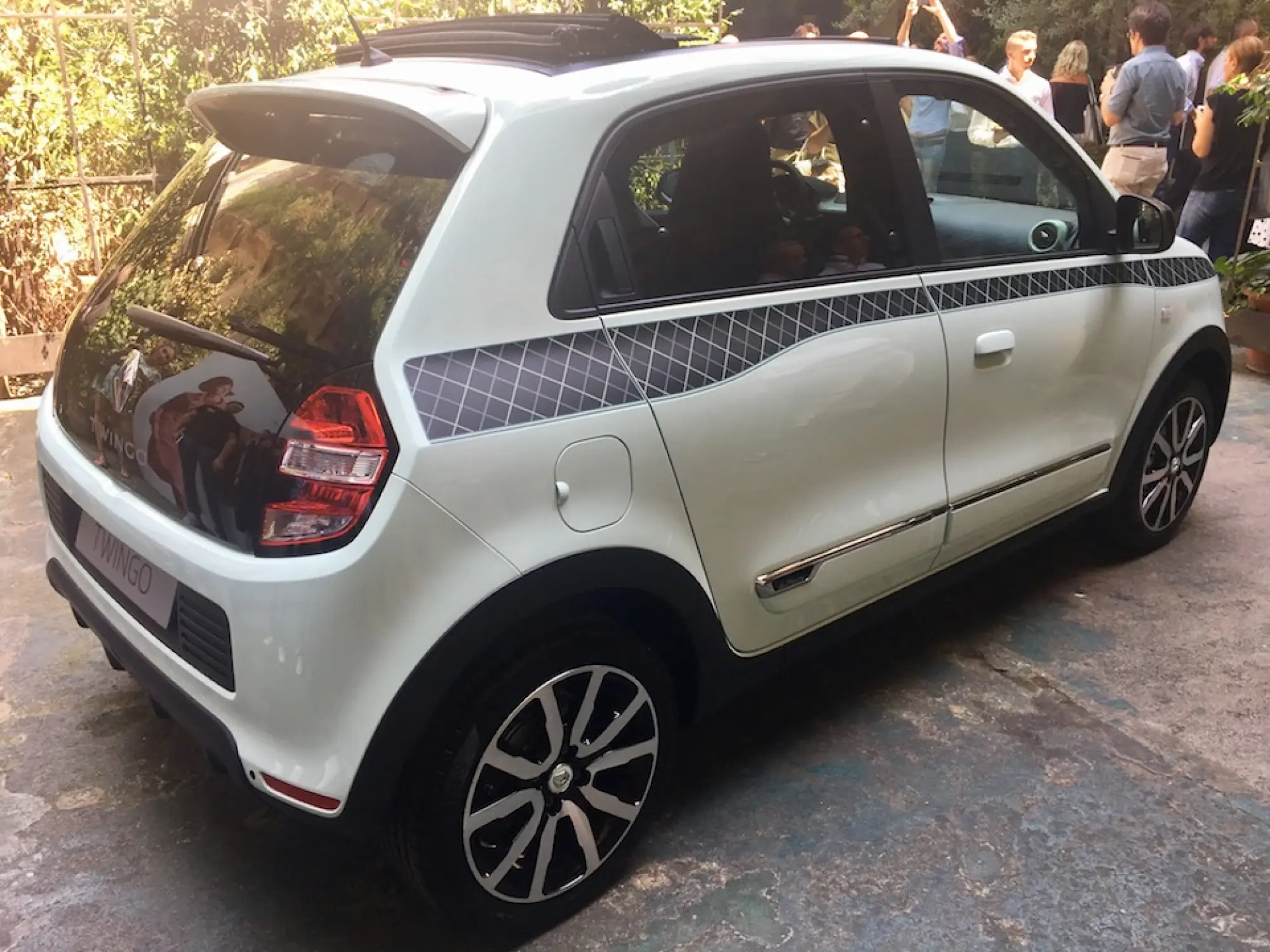 Renault Twingo La Parisienne - 9