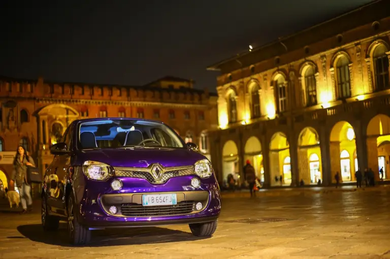 Renault Twingo LOVELY - 2
