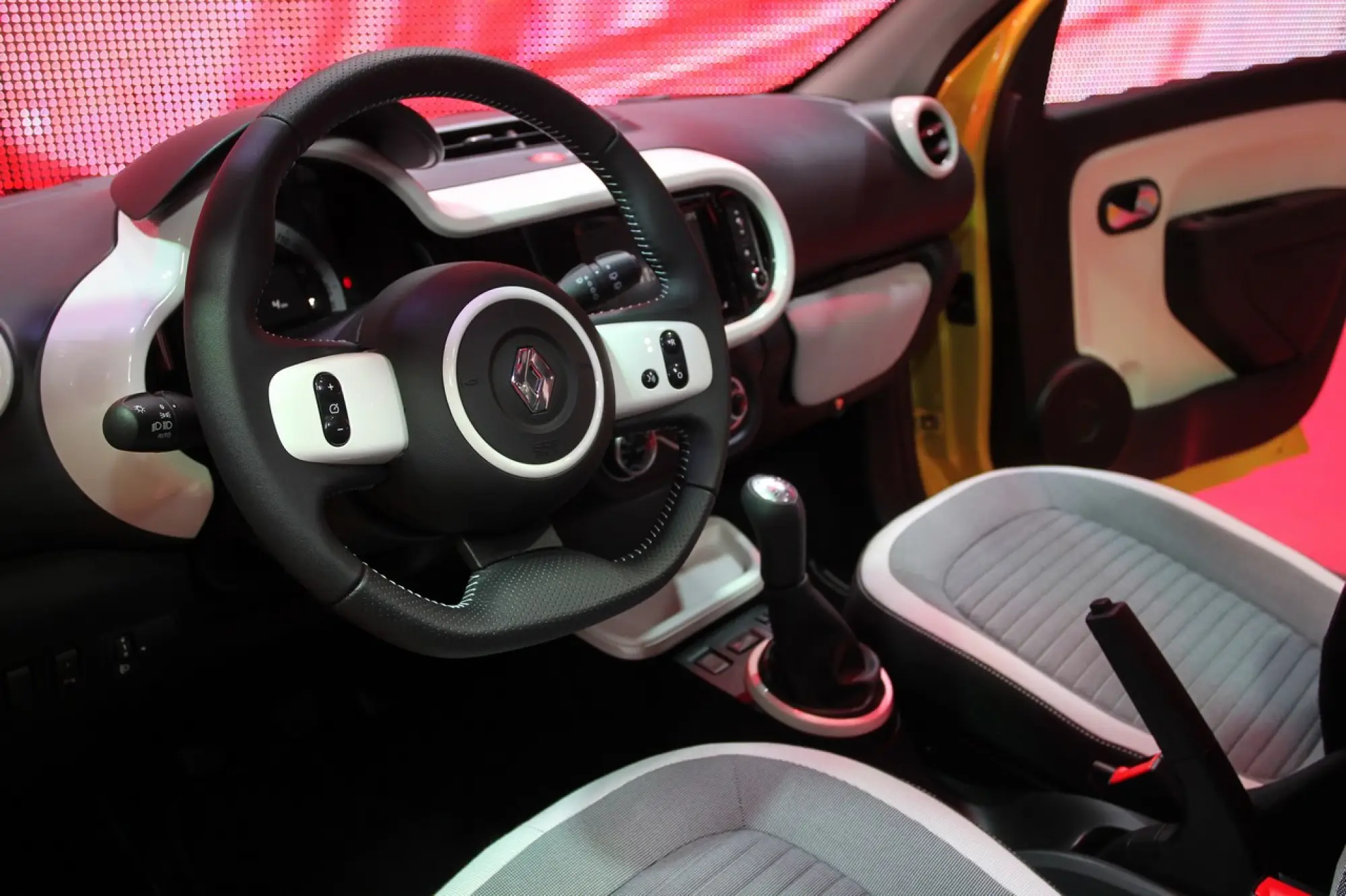 Renault Twingo - Salone di Ginevra 2014 - 3