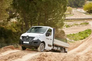 Renault X-Track e Master 4X4 - 3