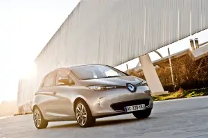 Renault Zoe 2013 - 17