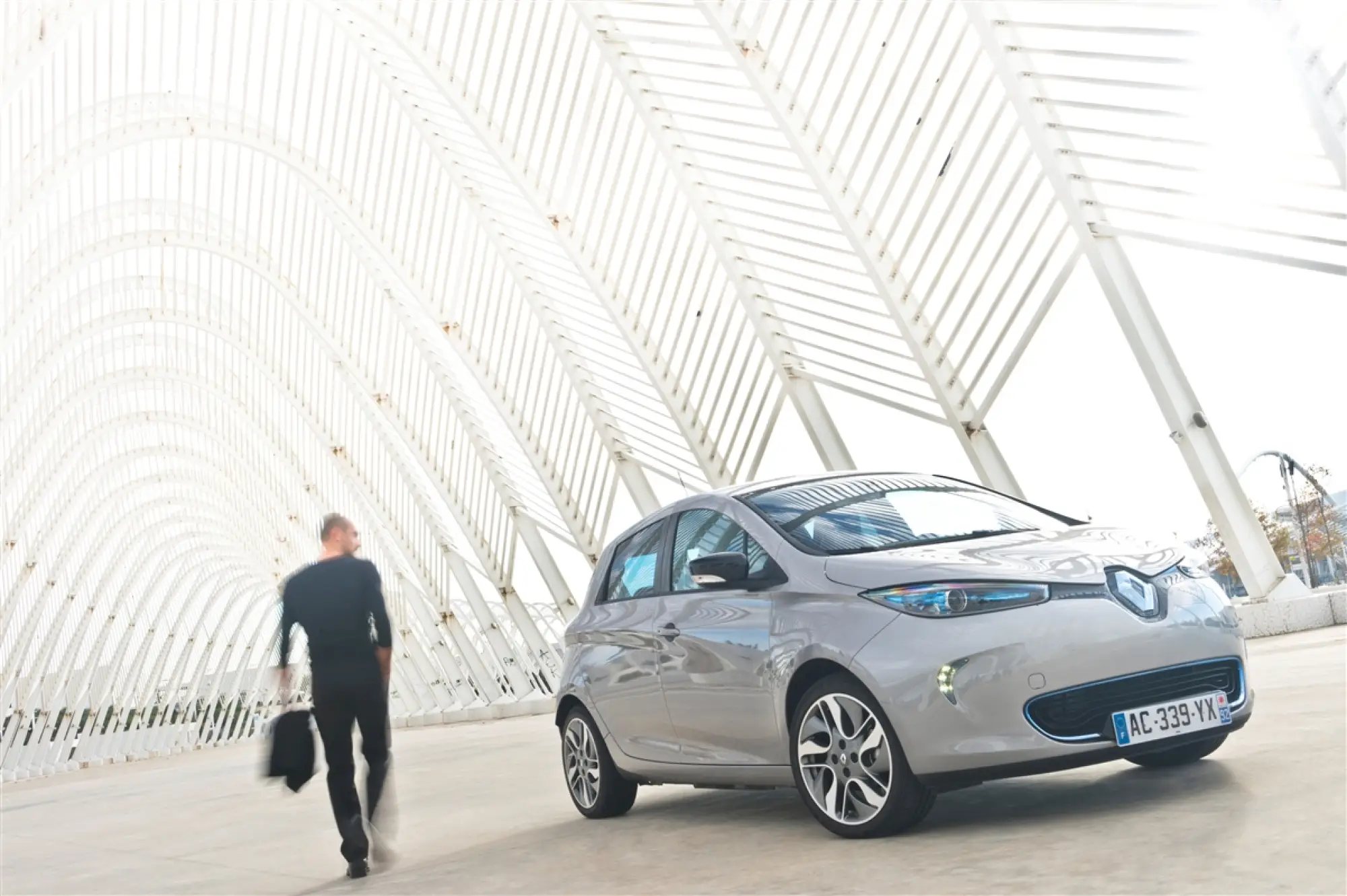 Renault Zoe 2013 - 19