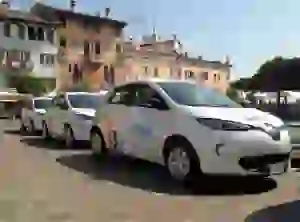 RENAULT ZOE EWAY CAR SHARING