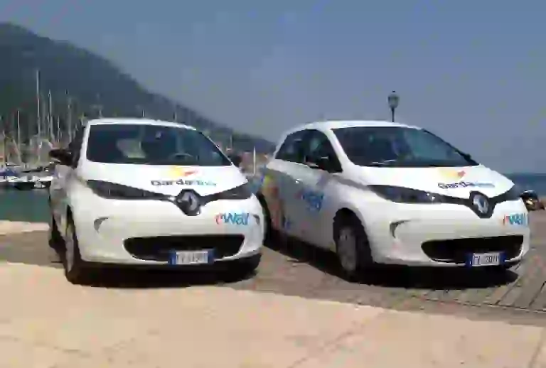 RENAULT ZOE EWAY CAR SHARING - 11